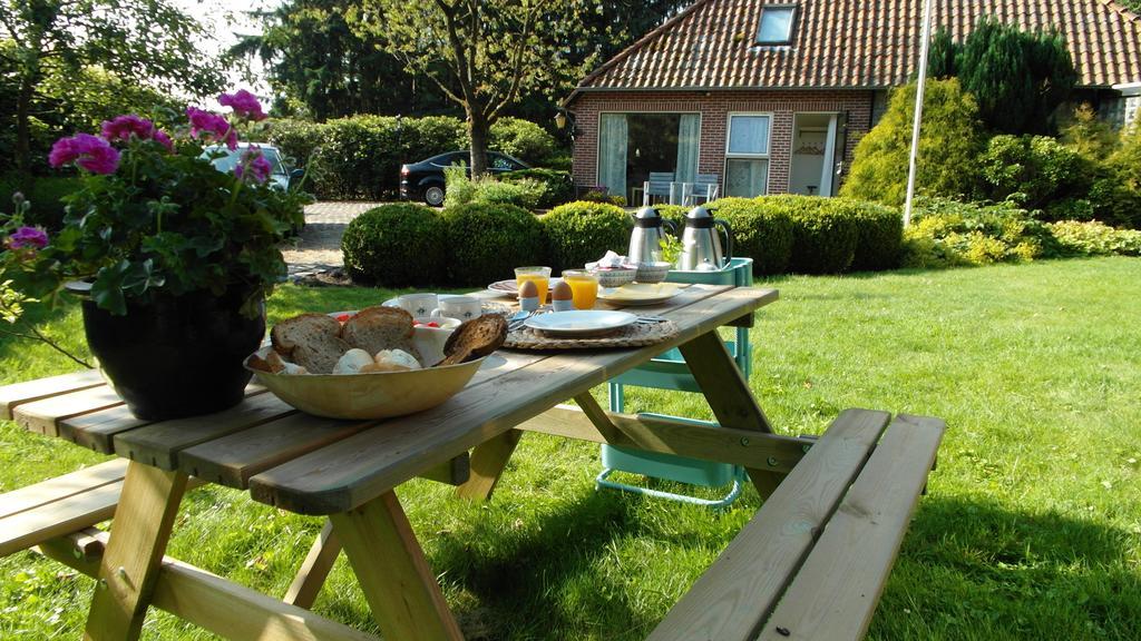 Bed & Breakfast De Haere Bed & Breakfast Doornspijk Exterior photo